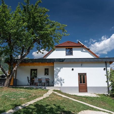 Appartamento House Hiperbola & Outdoor Activities Bovec Esterno foto