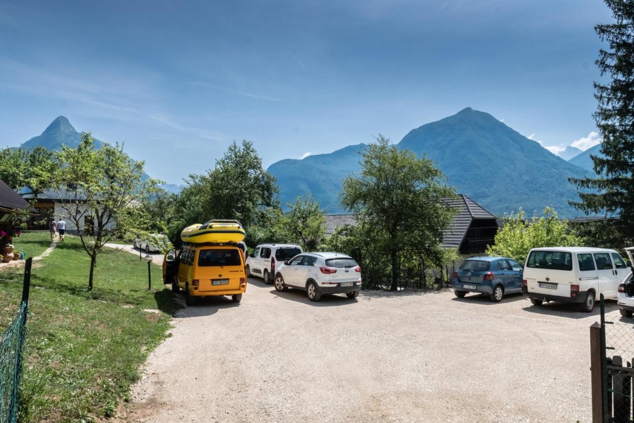 Appartamento House Hiperbola & Outdoor Activities Bovec Esterno foto