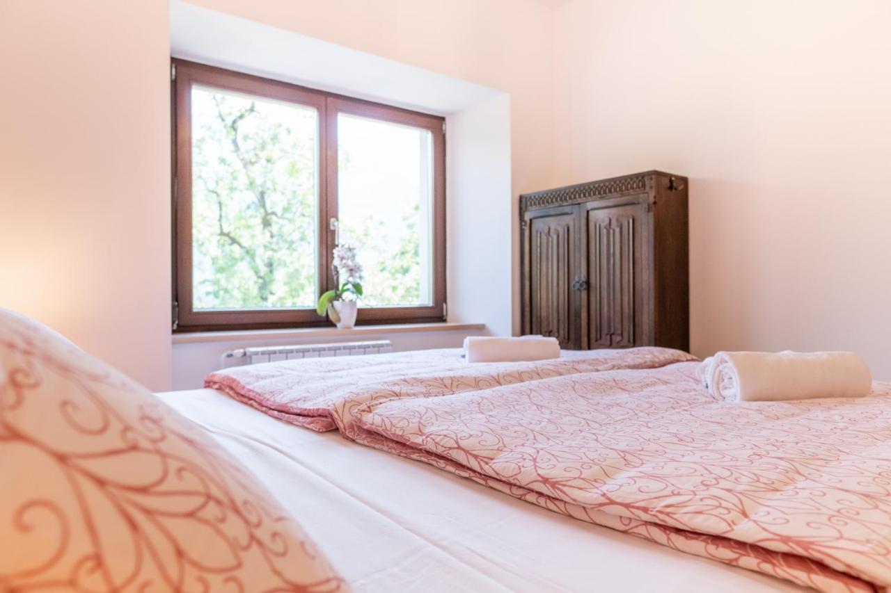 Appartamento House Hiperbola & Outdoor Activities Bovec Esterno foto